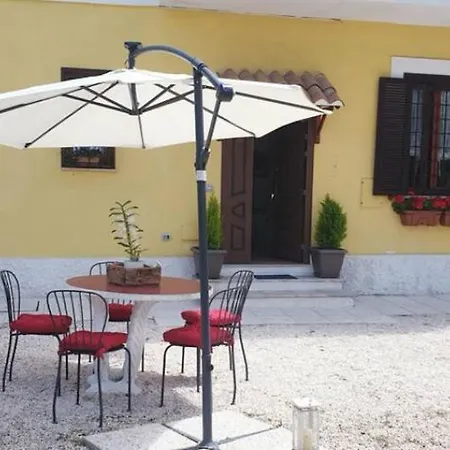 Holiday home Villalamberta